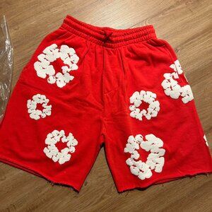 Denim Tears Men's Red Shorts